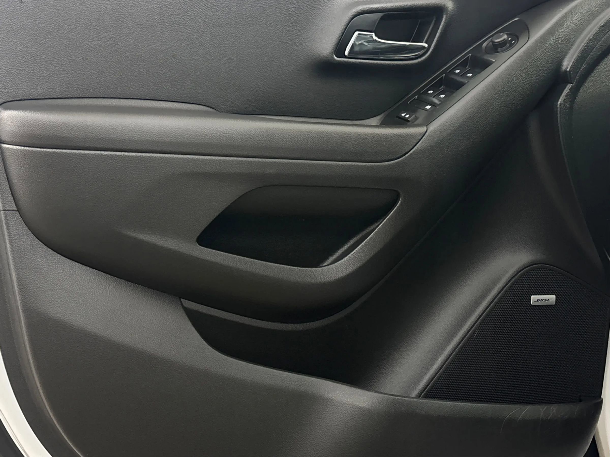 Used 2020 Chevrolet Trax Premier image 26