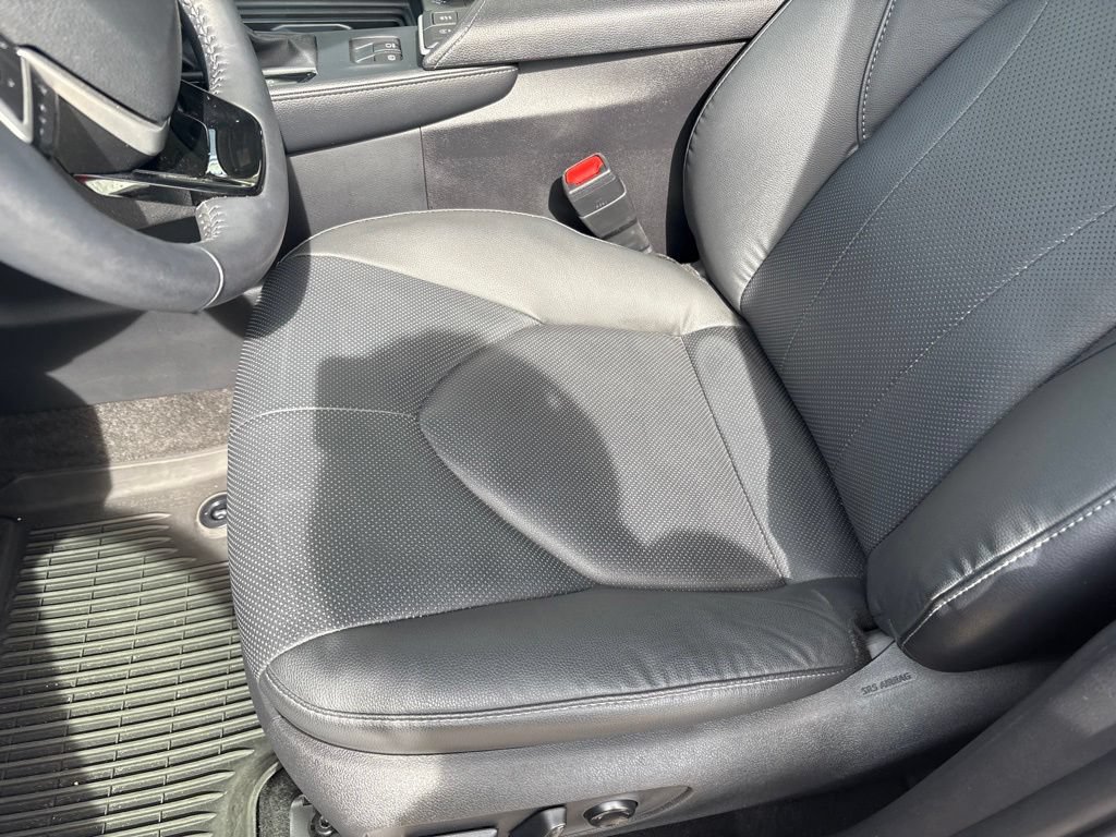 Used 2024 Toyota Grand Highlander AWD image 13