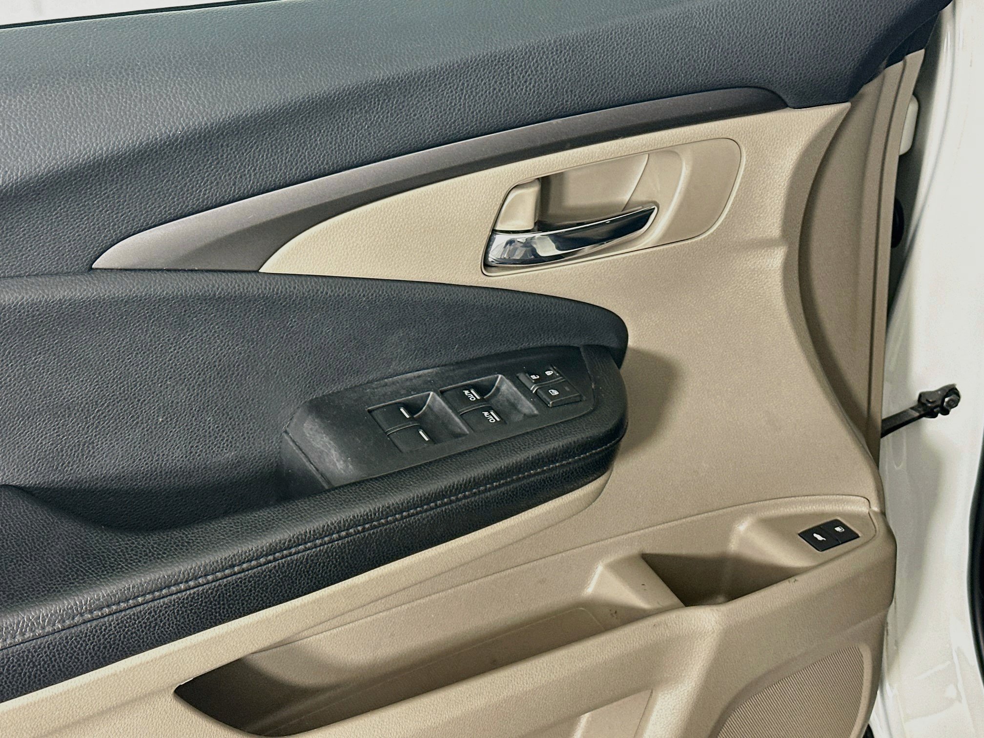 Used 2018 Honda Pilot EX-L image 15