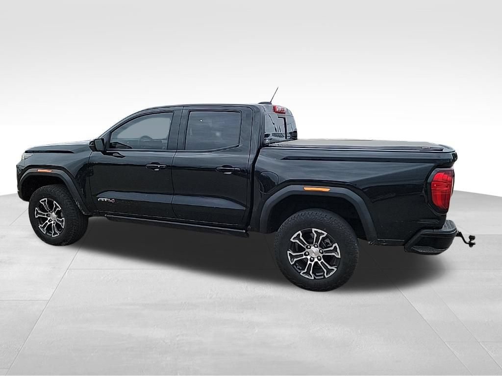 Used 2023 GMC Canyon AT4 w/ AT4 Premium Package AWD/4WD image 11