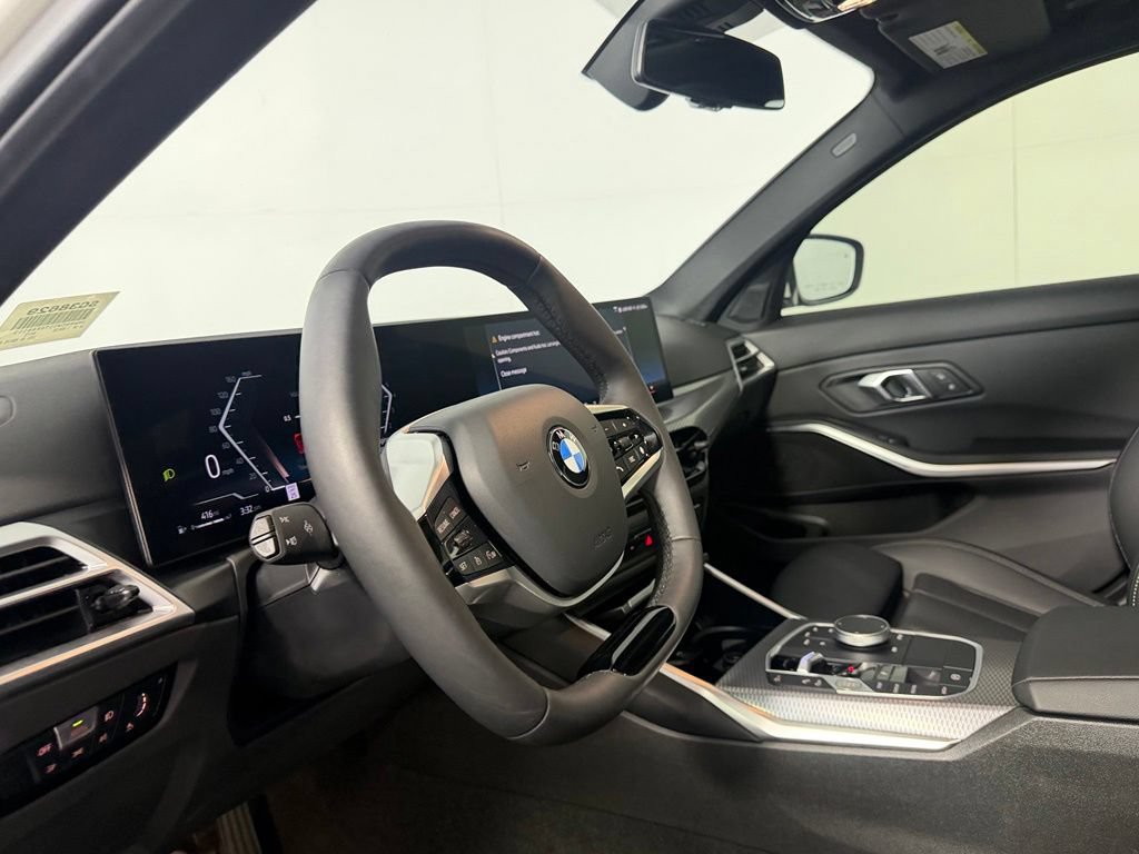 Used 2026 BMW 330i xDrive Sedan AWD/4WD image 23