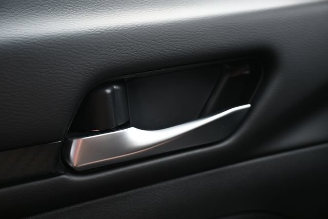 Used 2025 Nissan Altima 2.5 SV FWD image 38