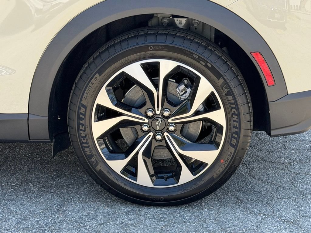 New 2026 Ford Mustang Mach-E Select AWD/4WD image 19