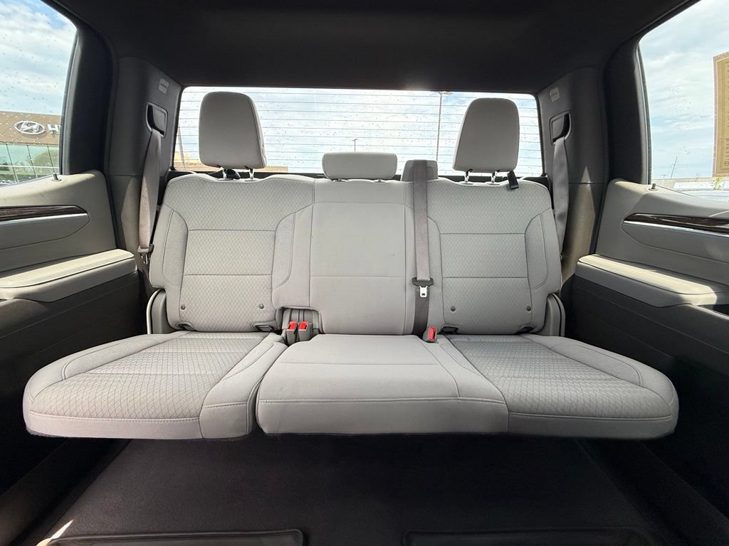 Used 2025 GMC Sierra 1500 SLE AWD/4WD image 30