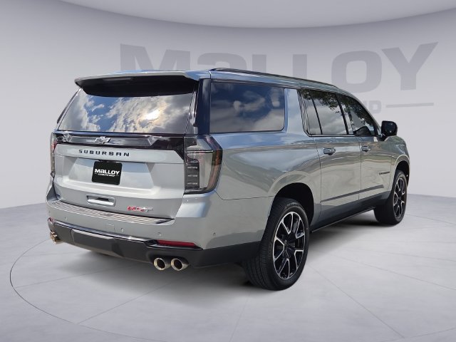 Certified 2025 Chevrolet Suburban RST w/ RST Capability Package AWD/4WD image 5