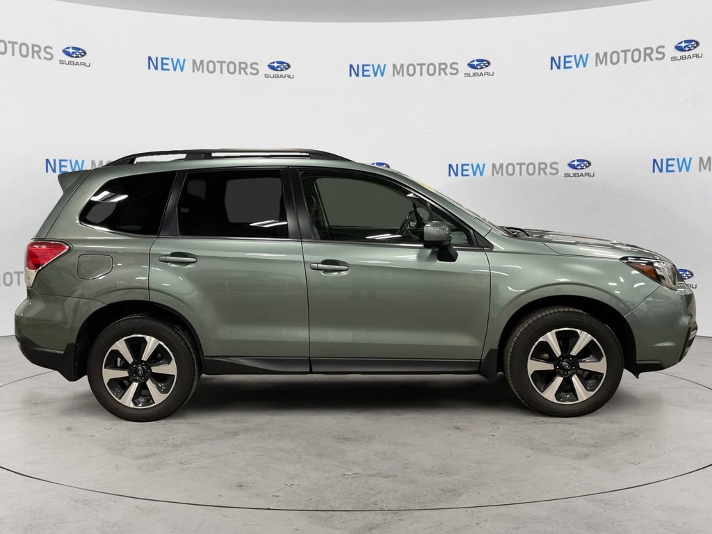 Used 2018 Subaru Forester 2.5i Limited AWD/4WD image 6