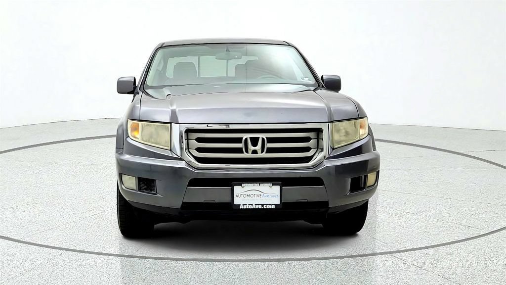 Used 2013 Honda Ridgeline RTS image 2