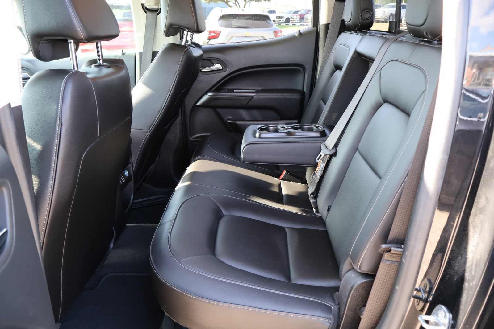 Used 2022 GMC Canyon Elevation w/ Elevation Premium Package AWD/4WD image 15