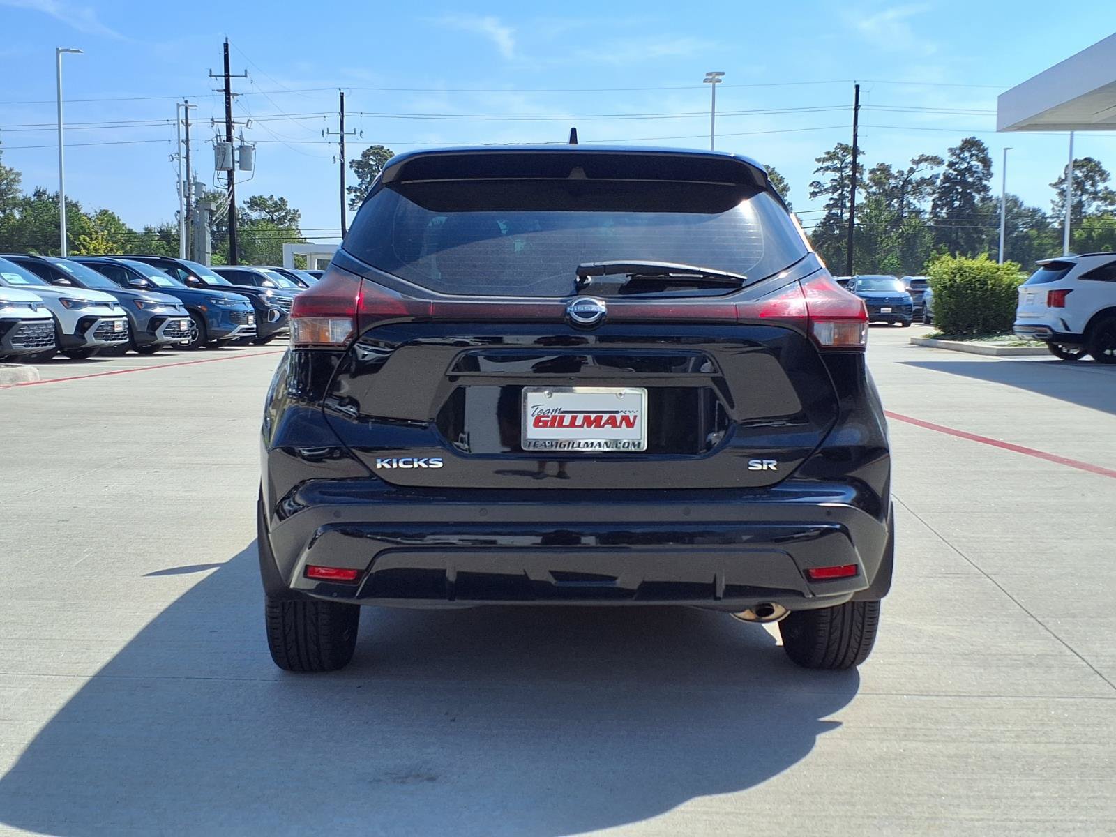 Used 2023 Nissan Kicks SR FWD image 9