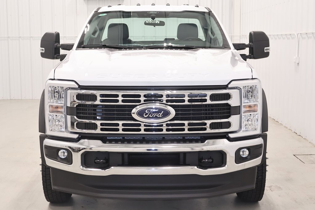 New 2026 Ford F550 4x4 Regular Cab Super Duty image 3