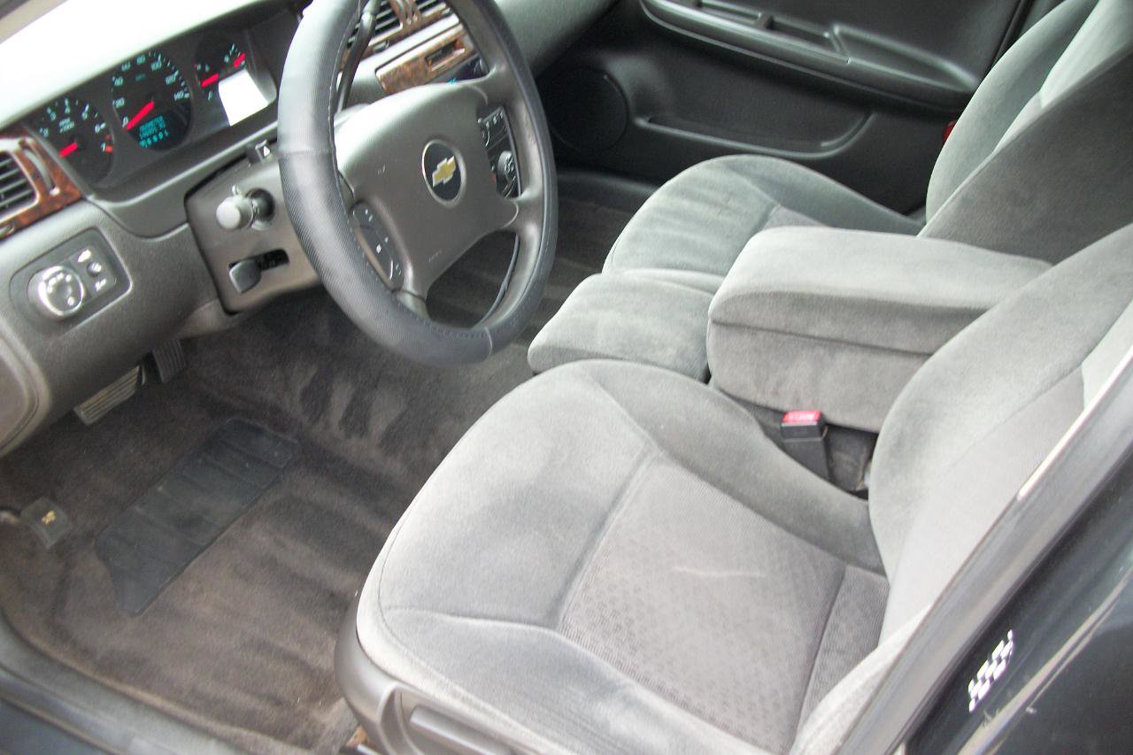 Used 2014 Chevrolet Impala LS image 2