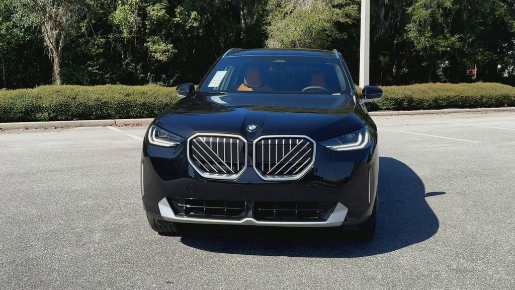 New 2026 BMW X3 xDrive30 w/ Premium Package image 3