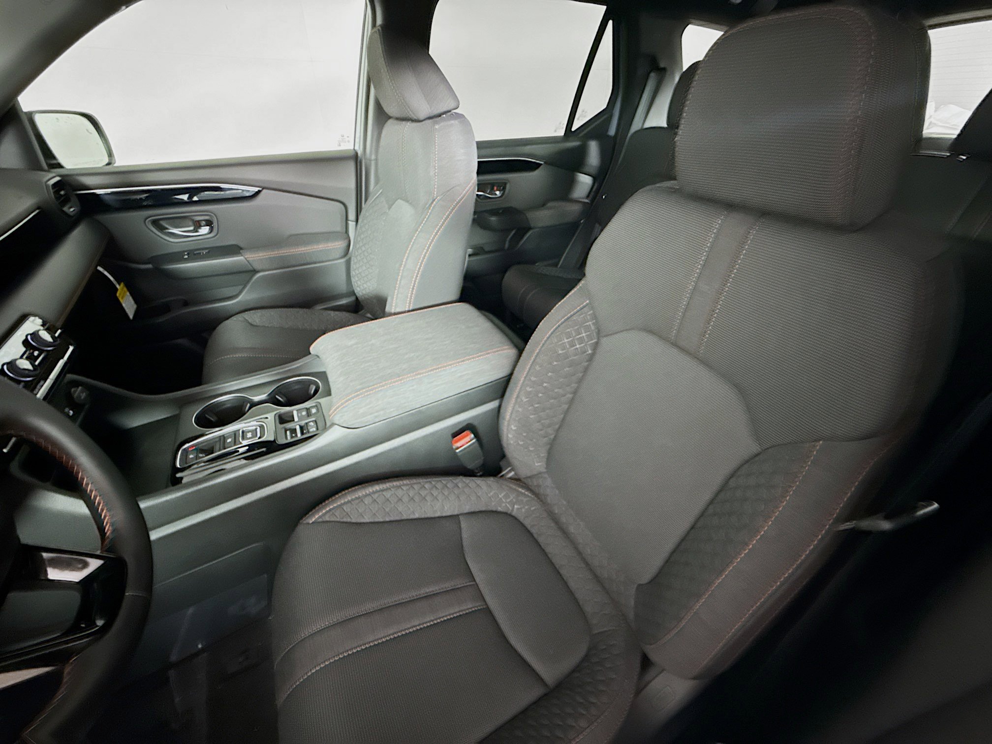 New 2026 Honda Pilot Sport image 26