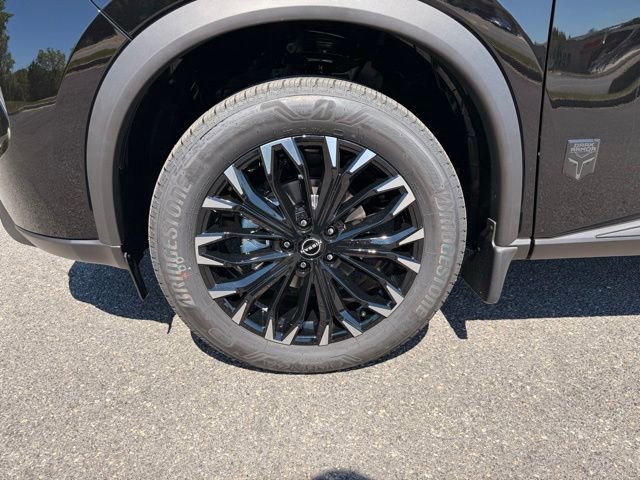 New 2026 Nissan Rogue SV AWD/4WD image 9