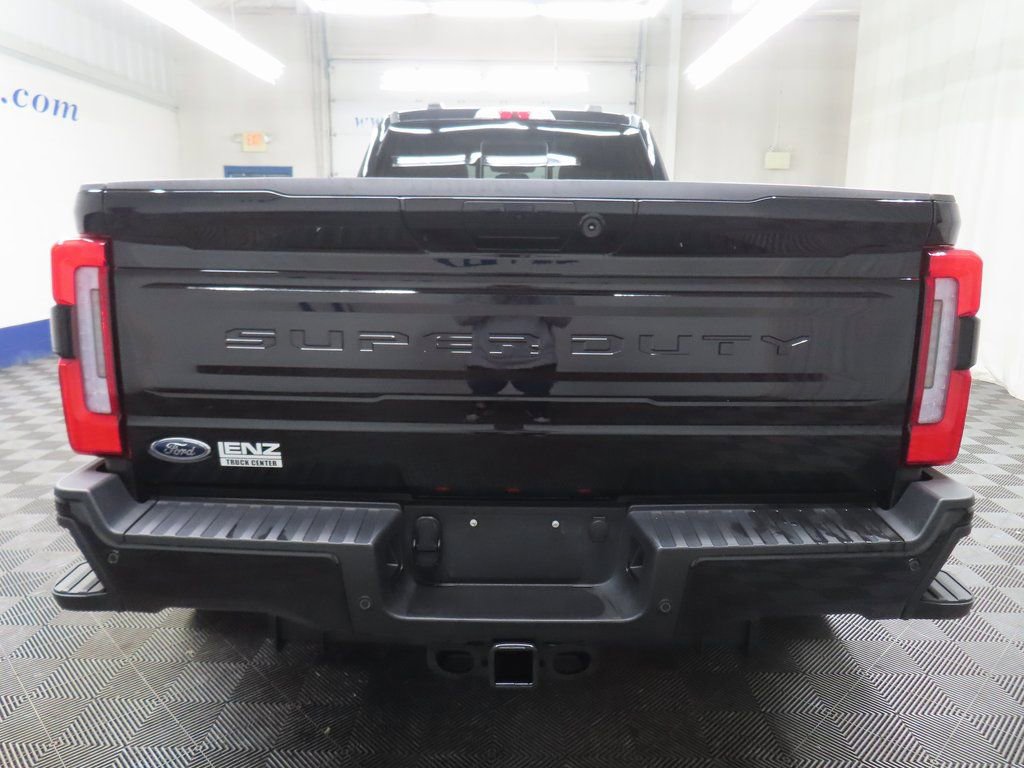 Used 2025 Ford F450 Platinum image 43