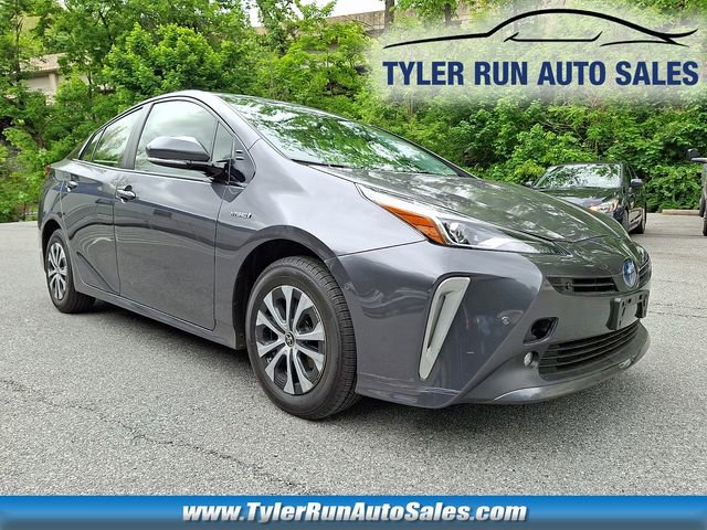 Used 2019 Toyota Prius XLE w/ Advanced Technology Package