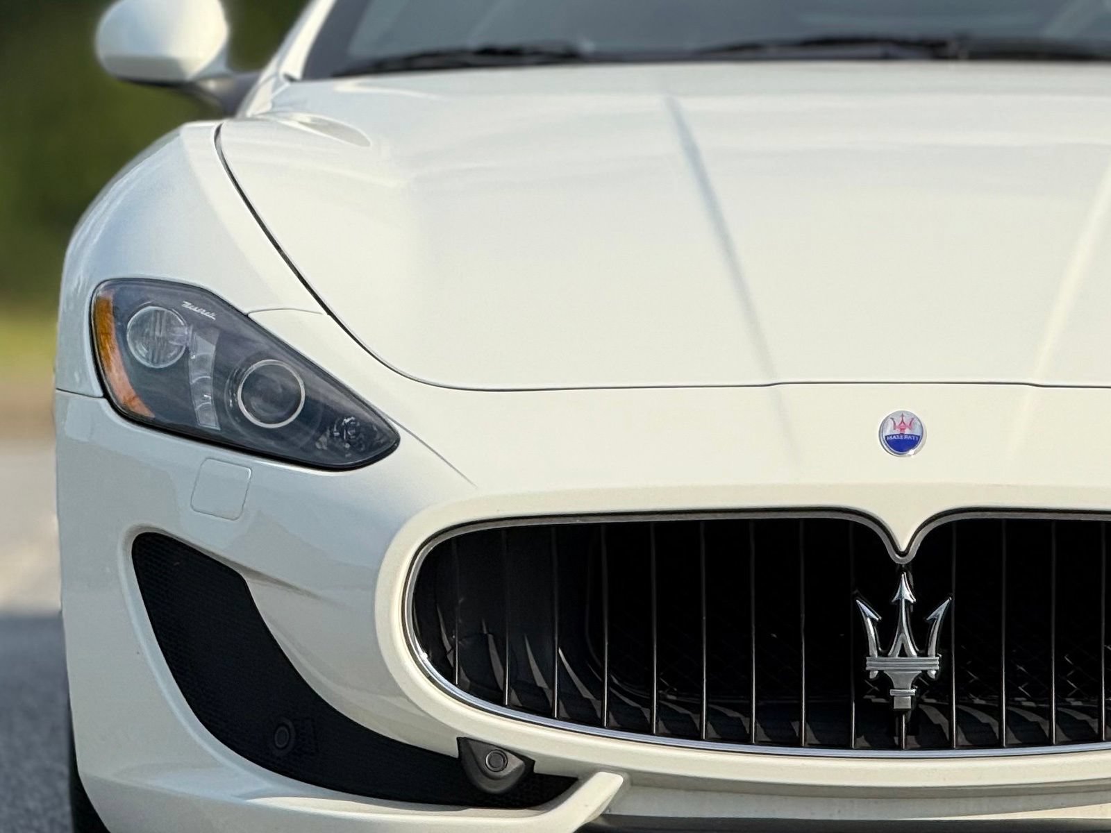 Used 2013 Maserati GranTurismo Sport RWD image 14