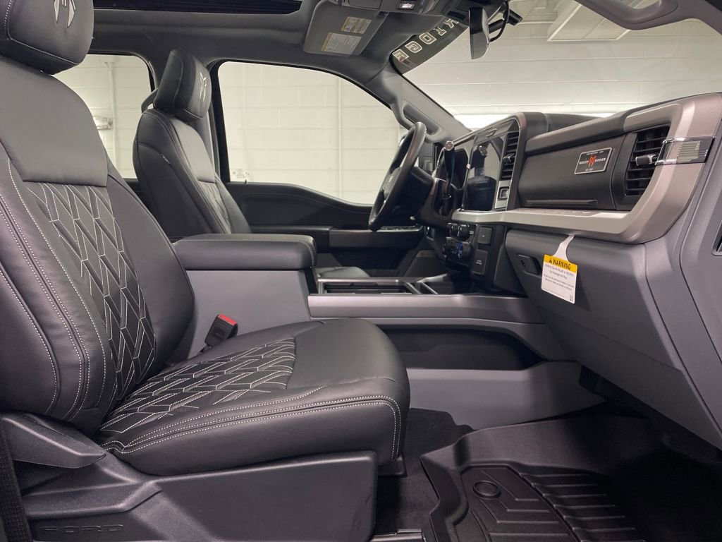 New 2026 Ford F250 XLT w/ XLT Premium Package image 28