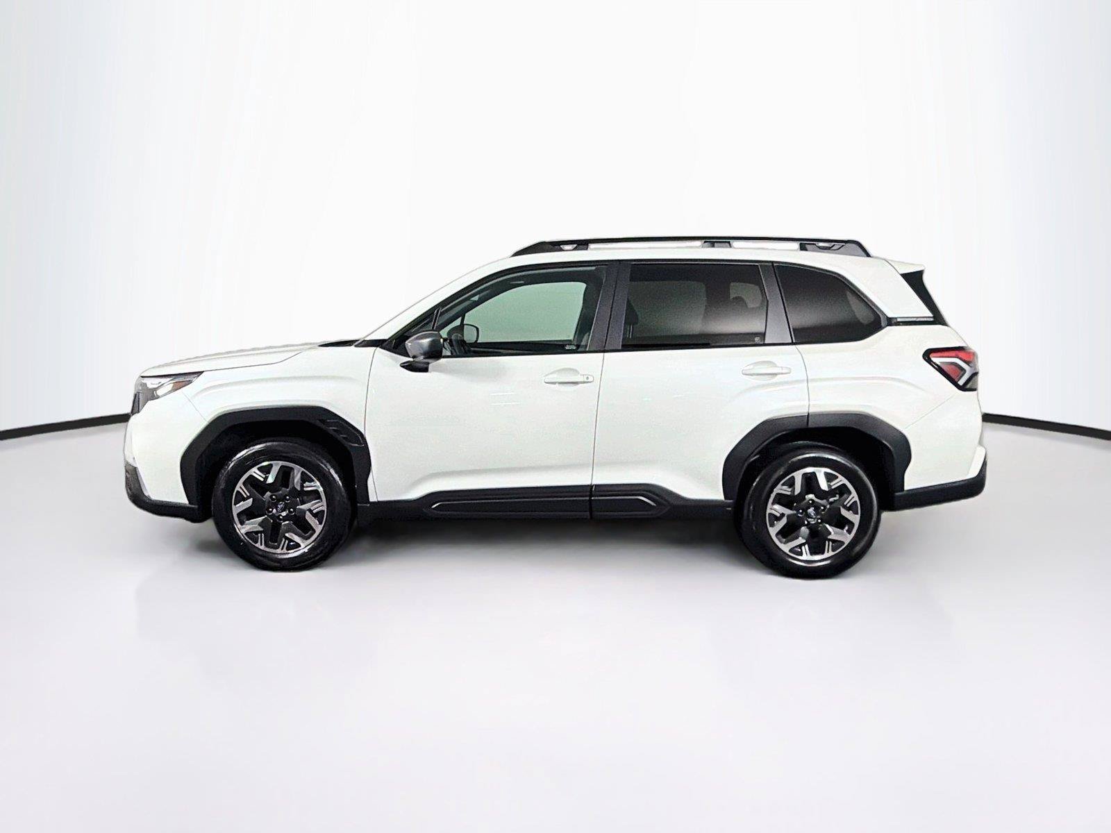 Used 2026 Subaru Forester Premium AWD/4WD image 8