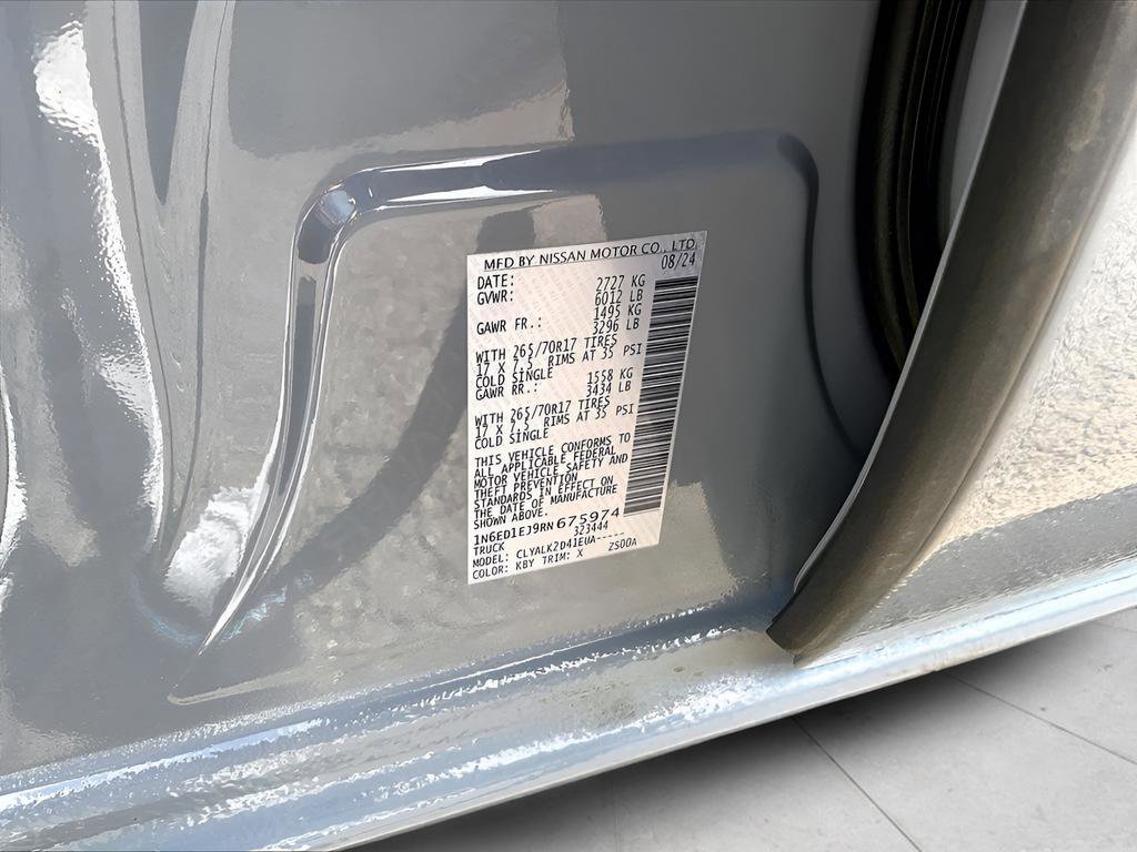 Used 2024 Nissan Frontier Pro-X image 28