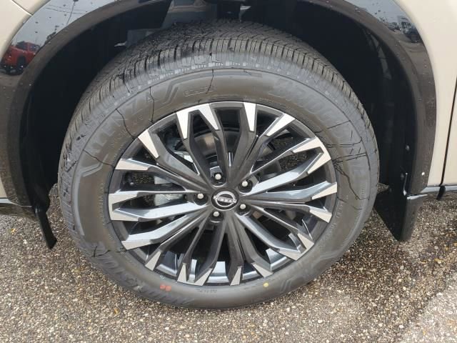 New 2026 Nissan Rogue Platinum image 9