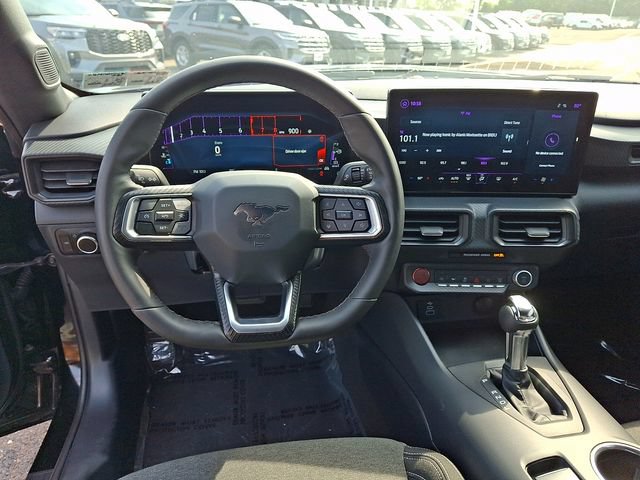 Certified 2024 Ford Mustang Coupe RWD image 11