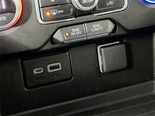 Used 2022 GMC Yukon SLE w/ Gmc Pro Safety Plus Package image 20