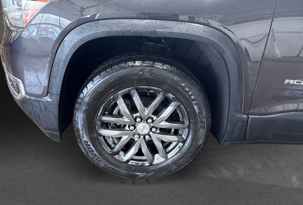 Used 2017 GMC Acadia SLT w/ LPO, Floor Liner Package image 12