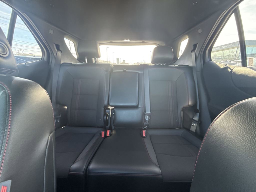 Used 2022 Chevrolet Equinox RS w/ Infotainment Package image 21