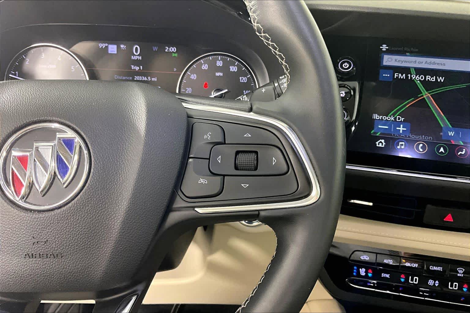 Used 2023 Buick Envision Avenir FWD image 24