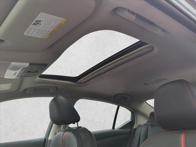 New 2025 Nissan Sentra SR w/ SR Premium Package FWD image 16
