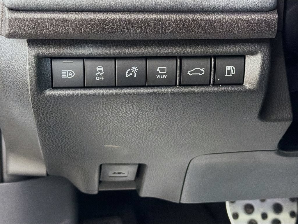 New 2026 Toyota Camry XSE AWD/4WD image 10