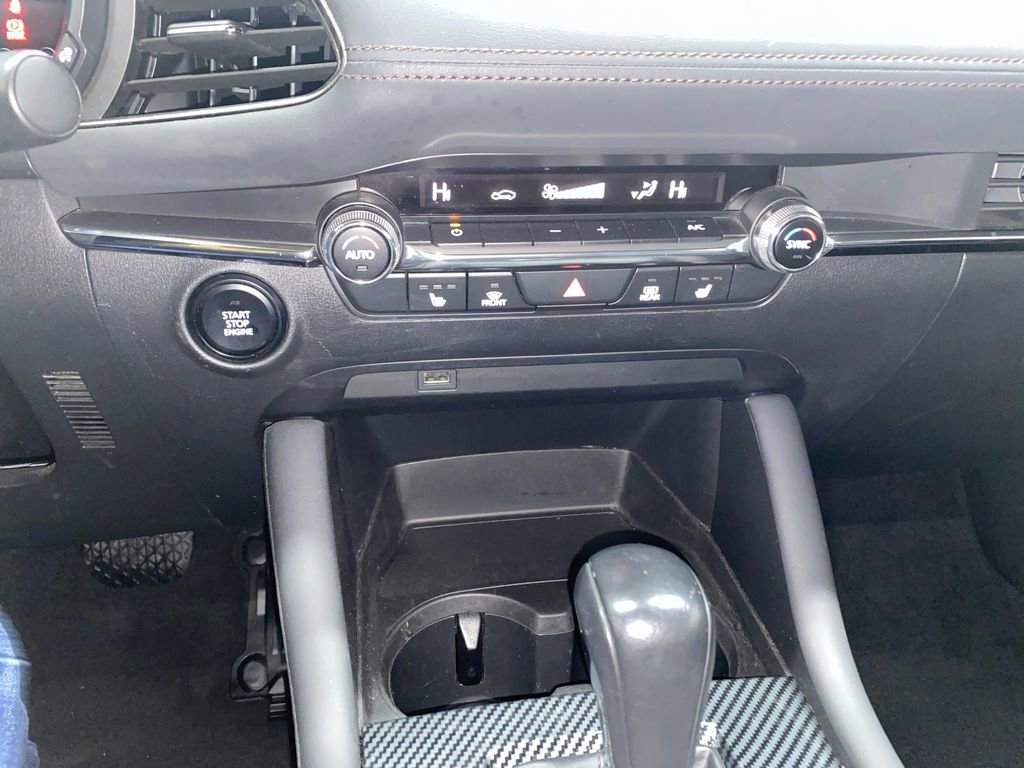 Used 2020 MAZDA MAZDA3 AWD Hatchback w/ Preferred Pkg image 19