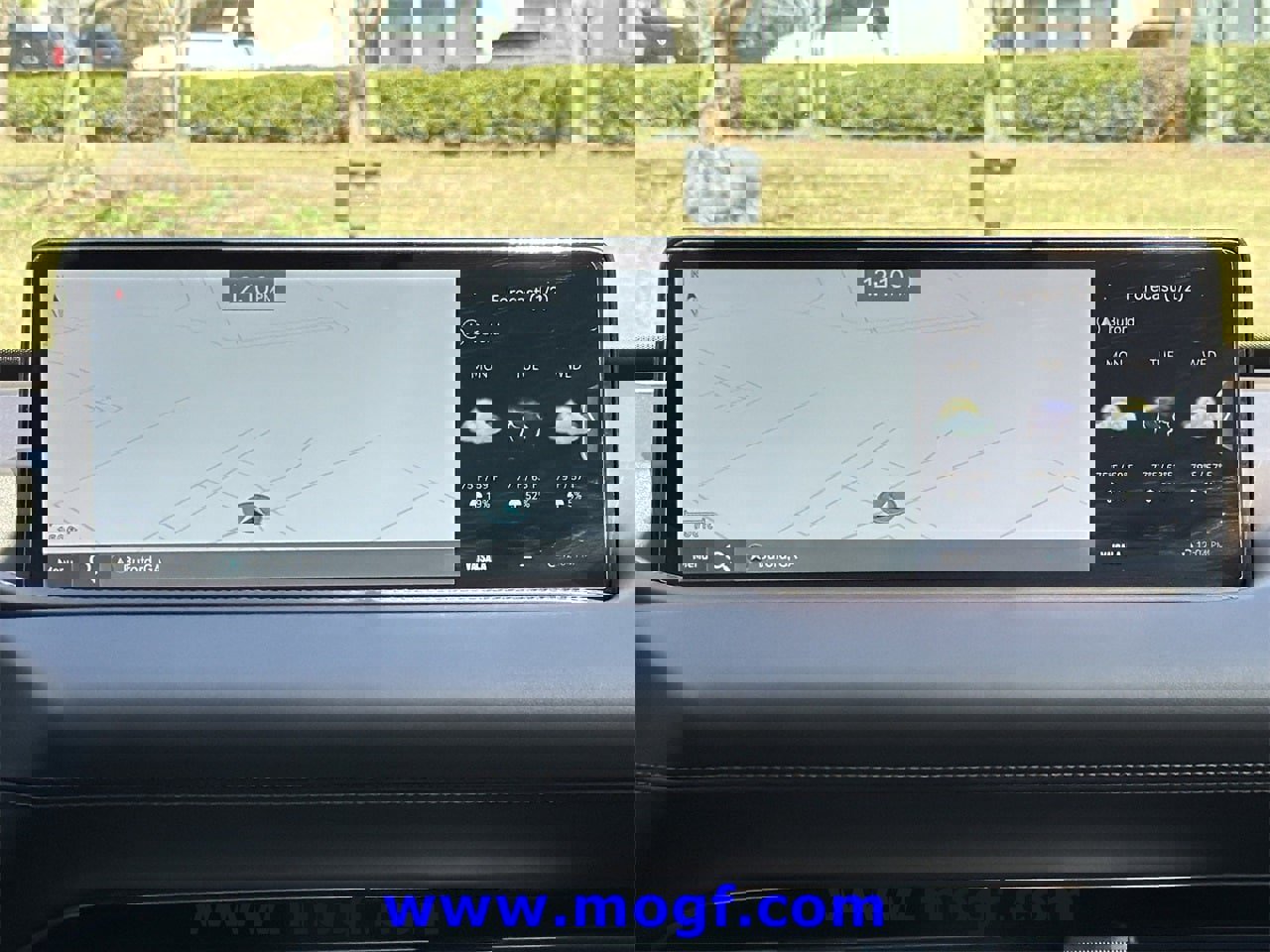 Used 2023 Genesis GV80 3.5T Prestige w/ Prestige Package image 3