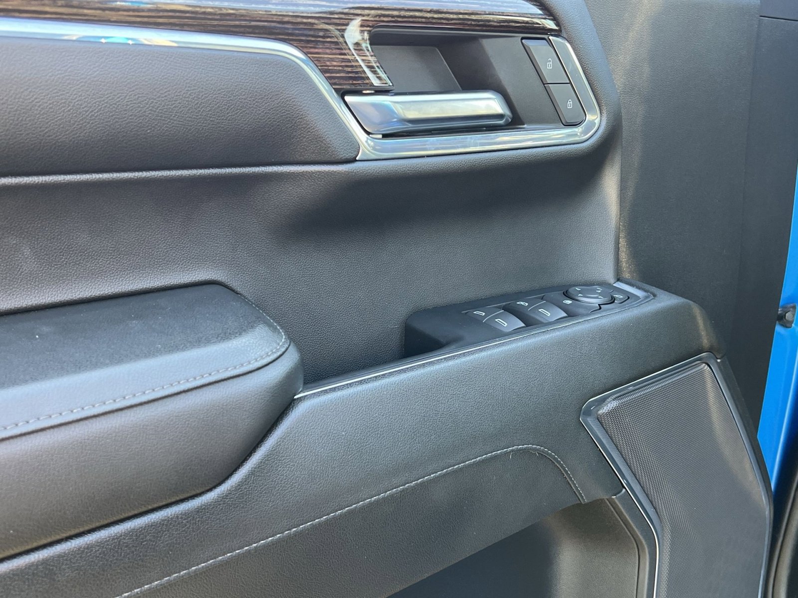 Used 2024 GMC Sierra 1500 Elevation image 15