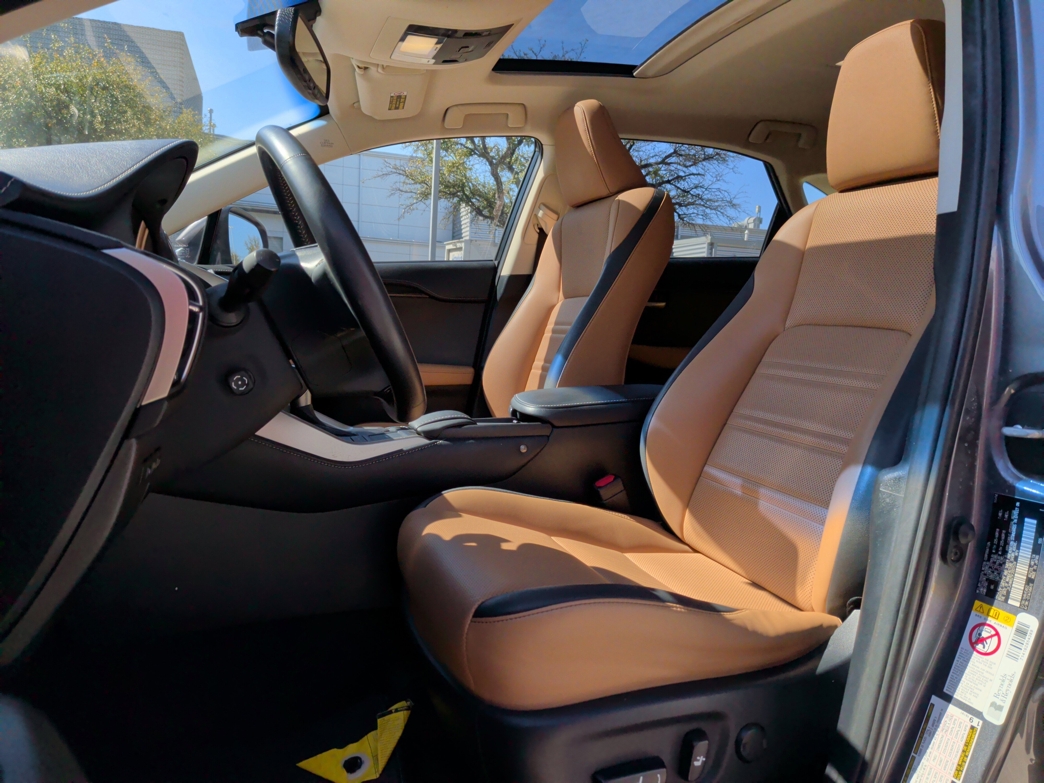 Used 2015 Lexus NX 200t FWD w/ Premium Package image 17