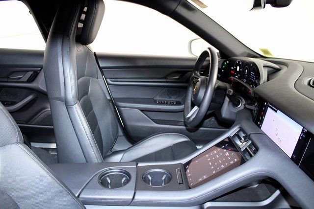 Certified 2020 Porsche Taycan 4S image 28