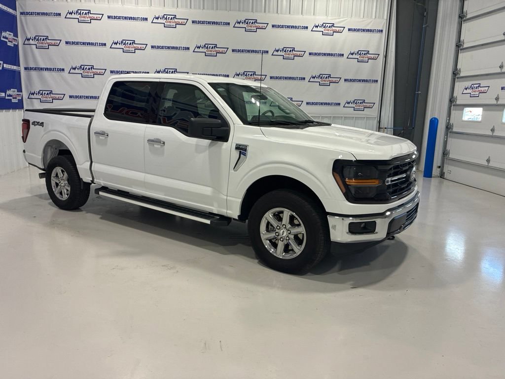 Used 2025 Ford F150 XLT w/ Equipment Group 301A Standard AWD/4WD image 9