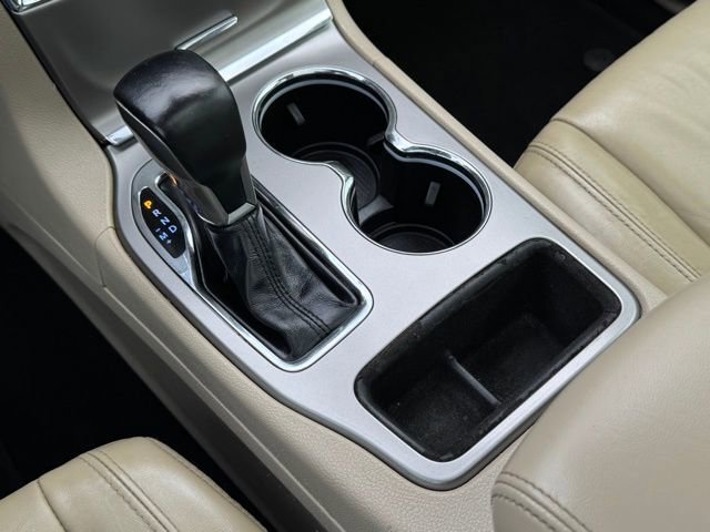 Used 2022 Jeep Grand Cherokee Limited w/ Tech Group image 36
