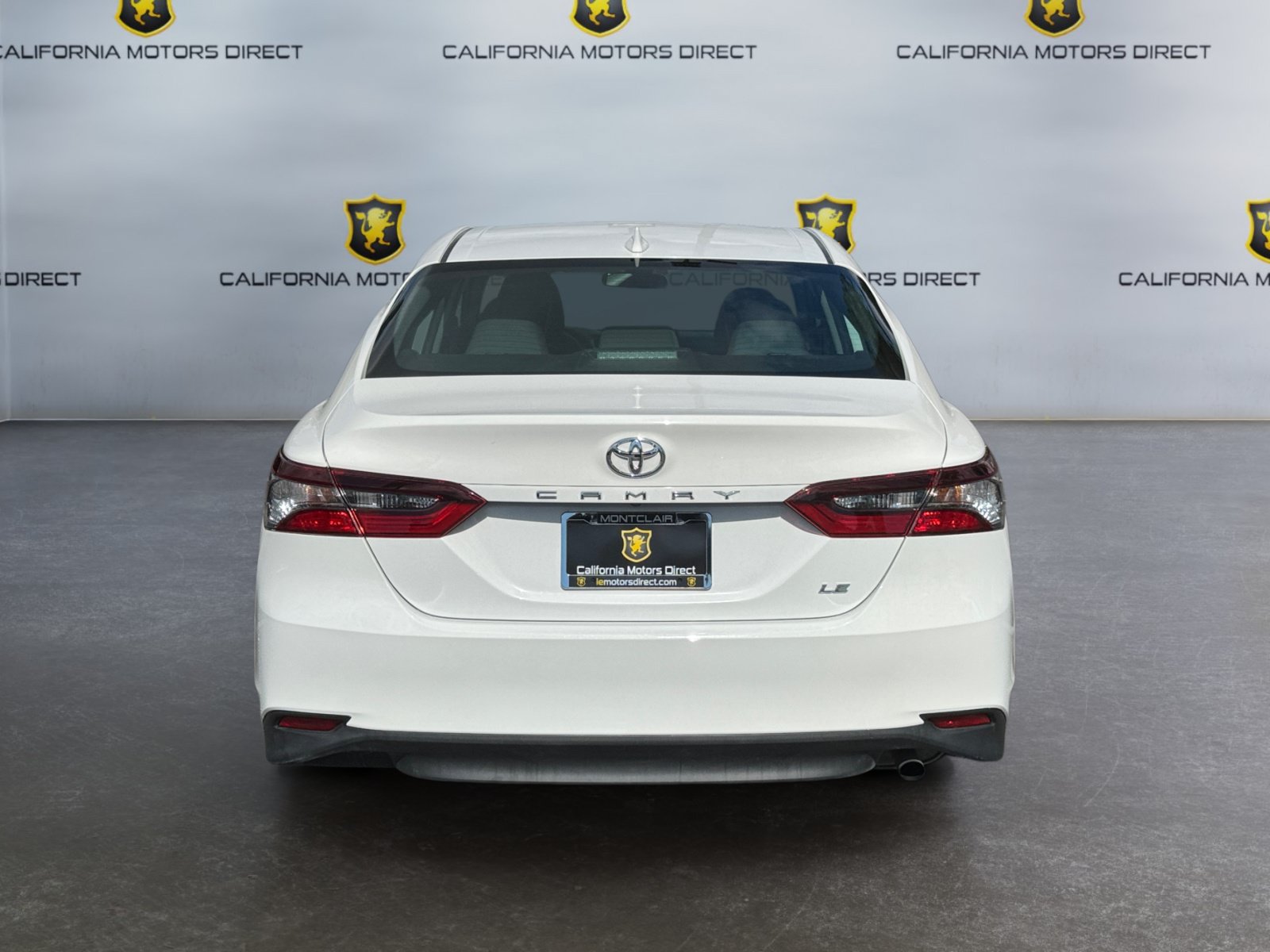 Used 2023 Toyota Camry LE FWD image 4