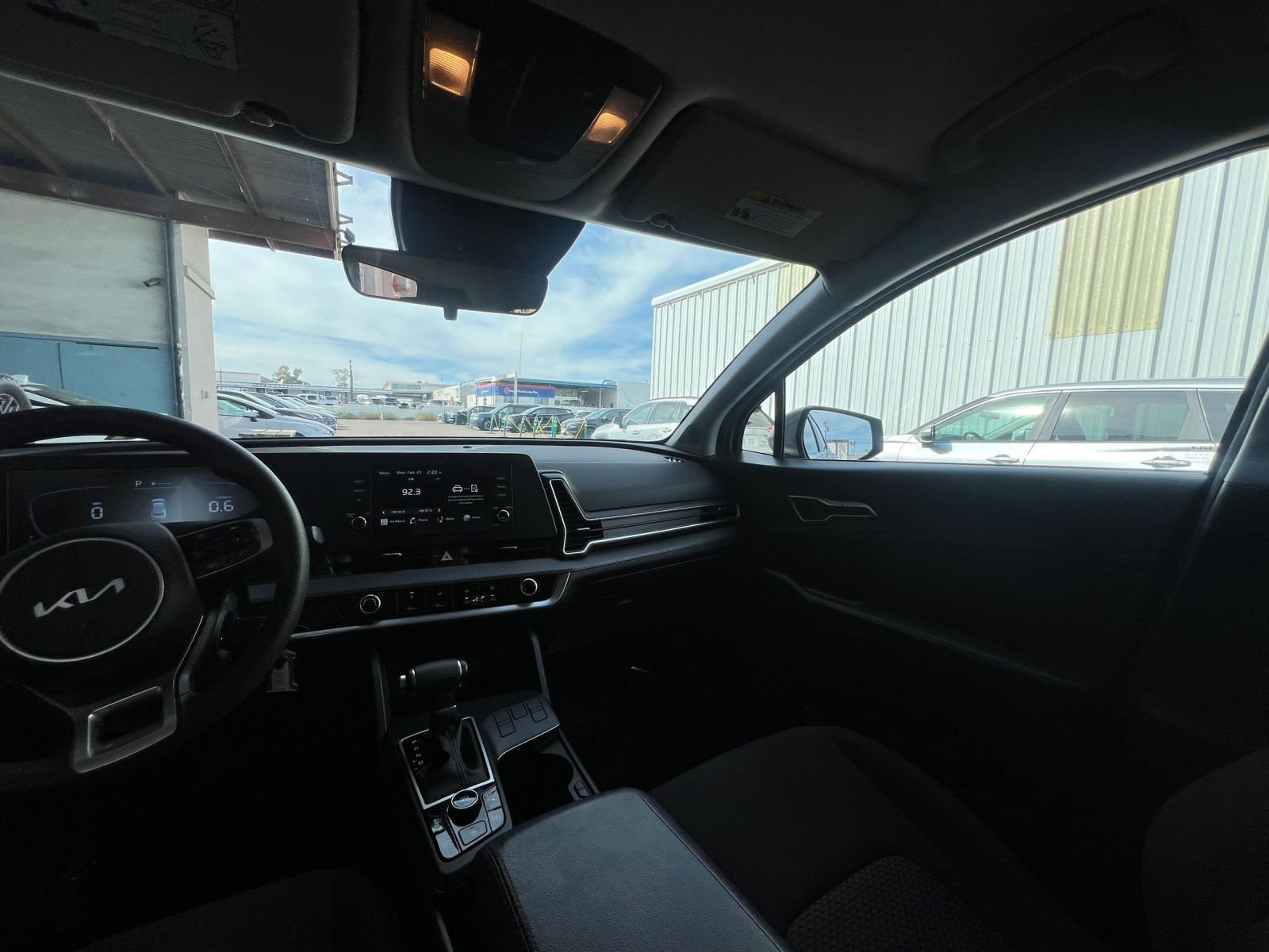 Used 2025 Kia Sportage LX FWD image 35