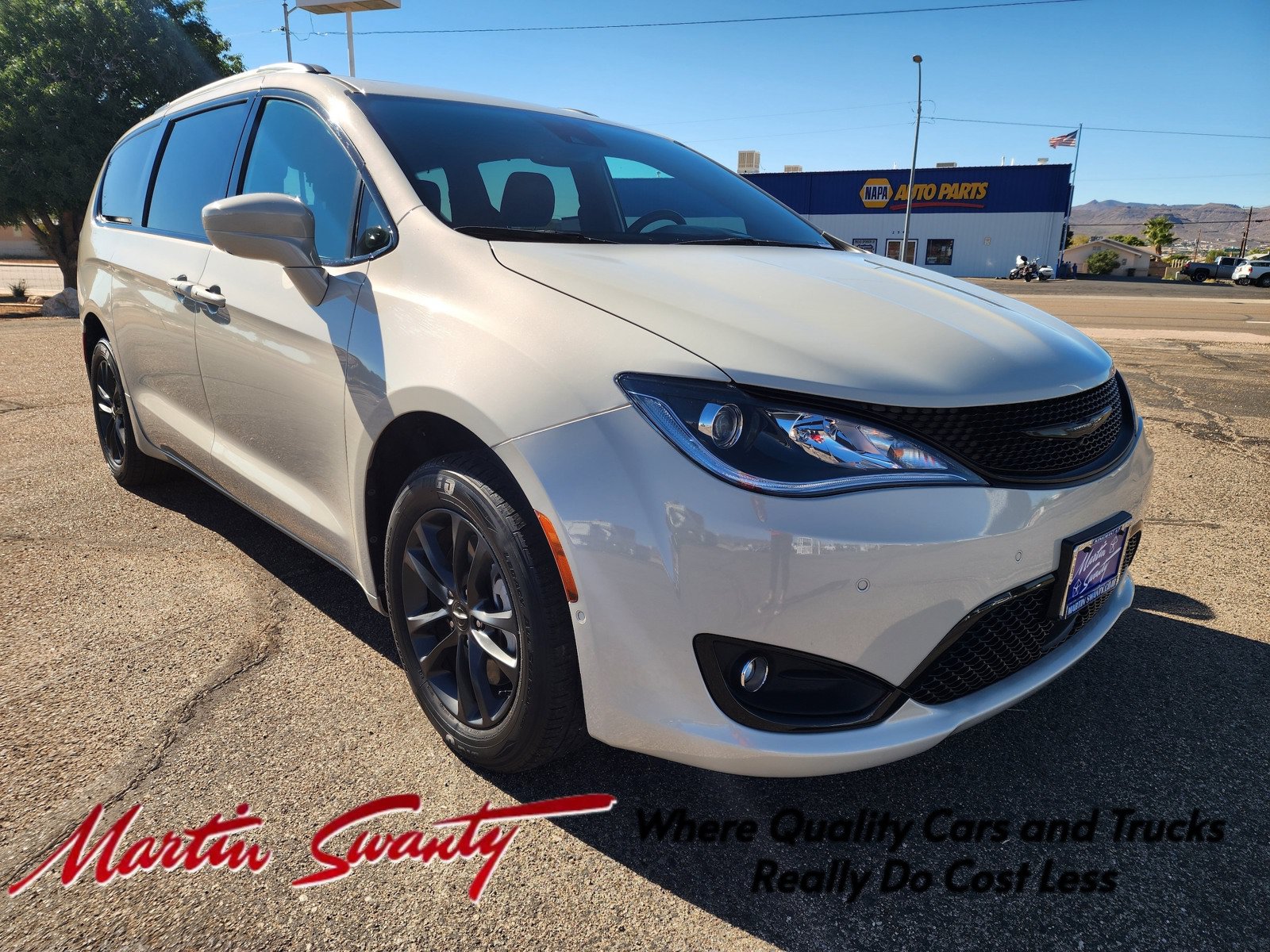 Used 2020 Chrysler Pacifica Touring-L