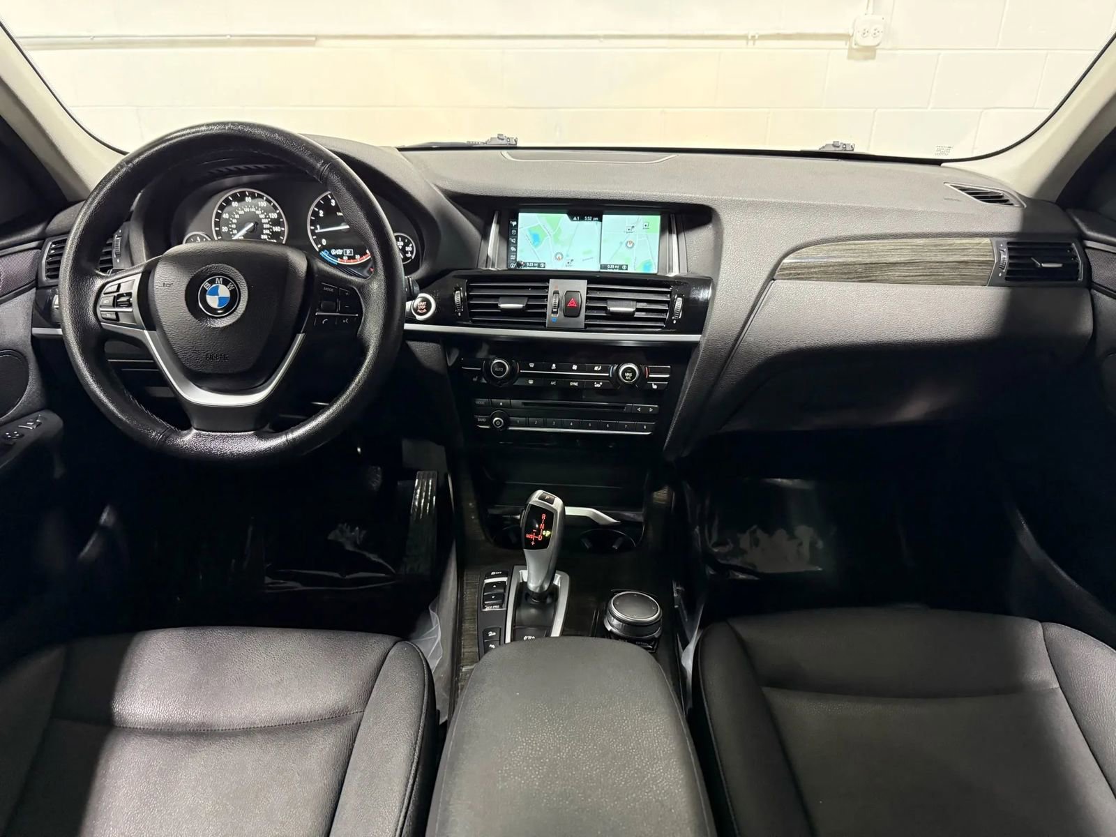 Used 2017 BMW X3 xDrive28i image 15