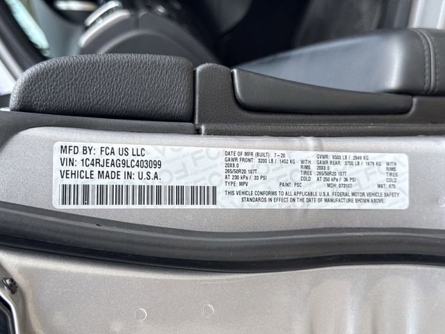 Used 2020 Jeep Grand Cherokee Altitude RWD image 34