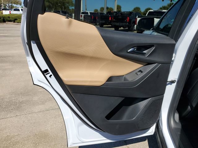 Used 2026 Chevrolet Equinox ACTIV image 11