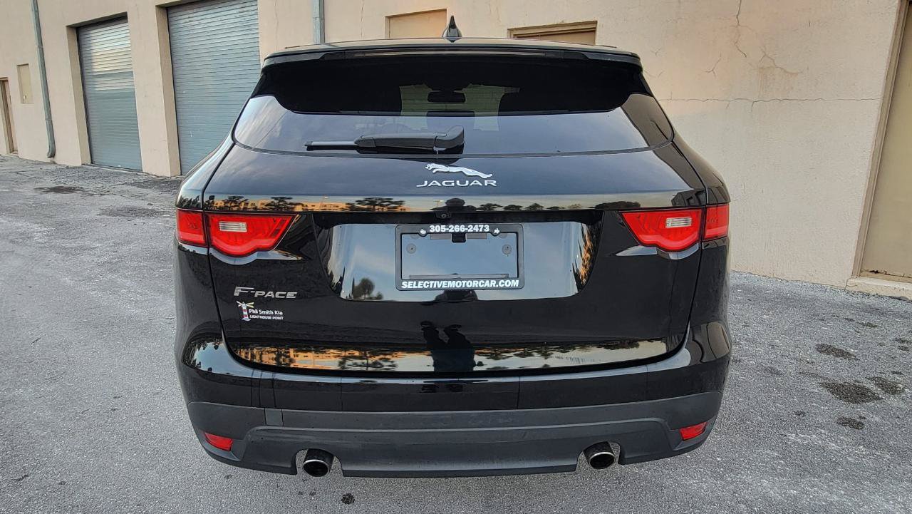 Used 2018 Jaguar F-PACE Premium AWD/4WD image 4