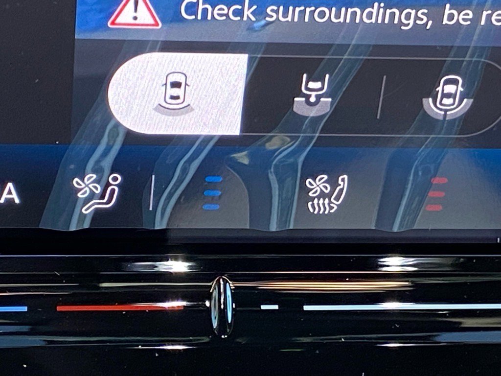 New 2025 Volkswagen ID.4 Pro S image 9