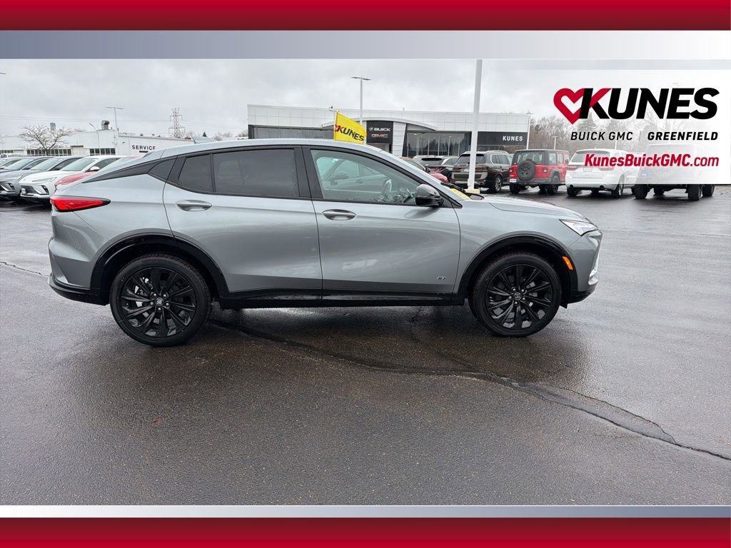 New 2026 Buick Envista Sport Touring w/ Convenience I Package image 2