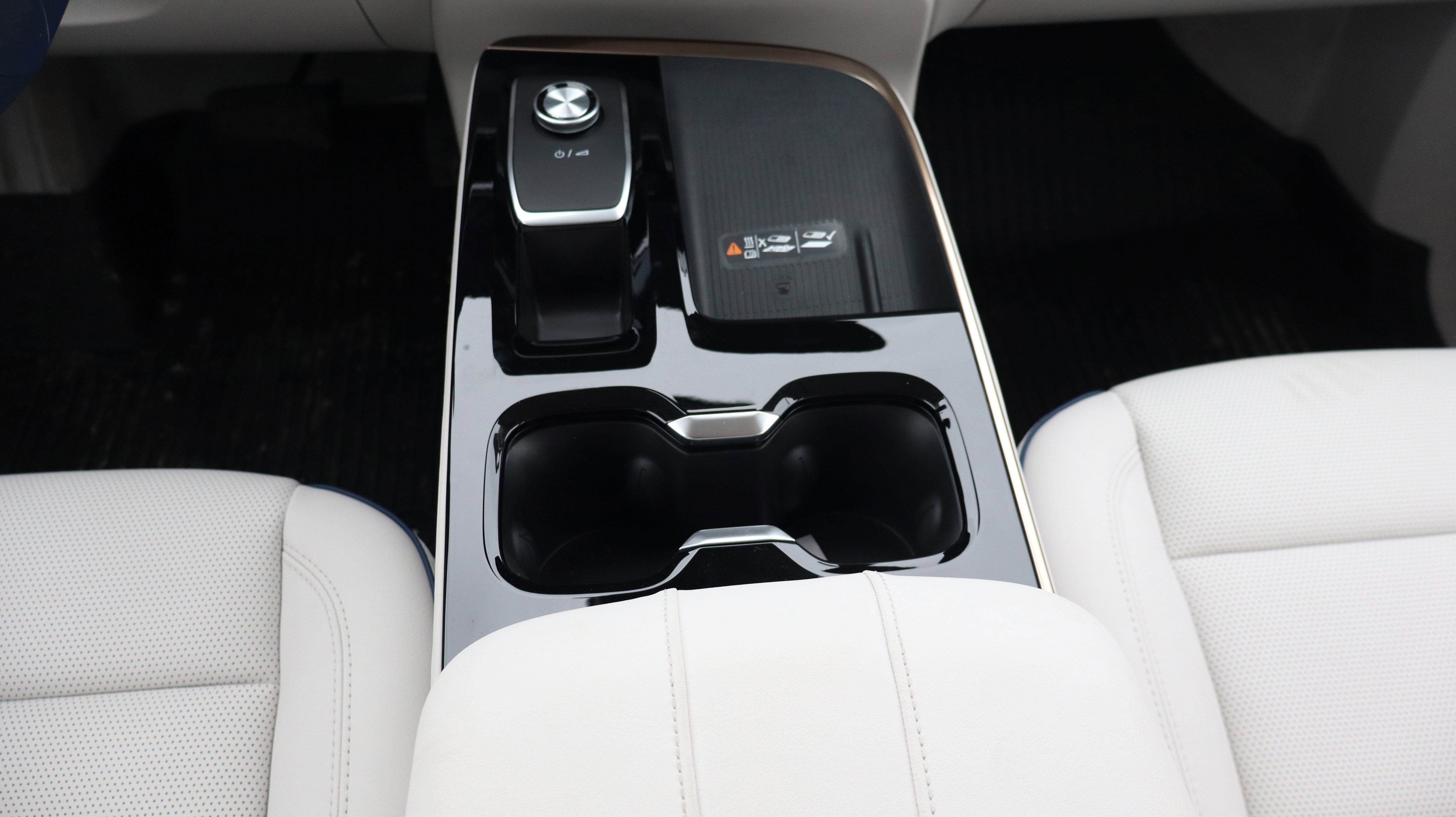 New 2026 Buick Enclave Avenir w/ Super Cruise Package AWD/4WD image 13