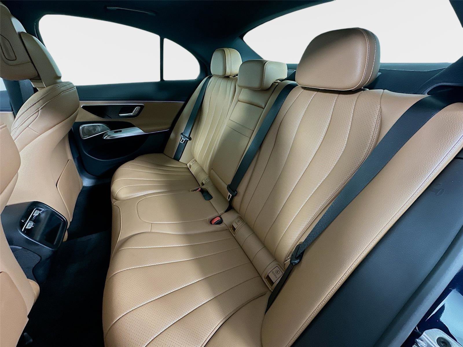 Certified 2026 Mercedes-Benz E 350 4MATIC Sedan image 32